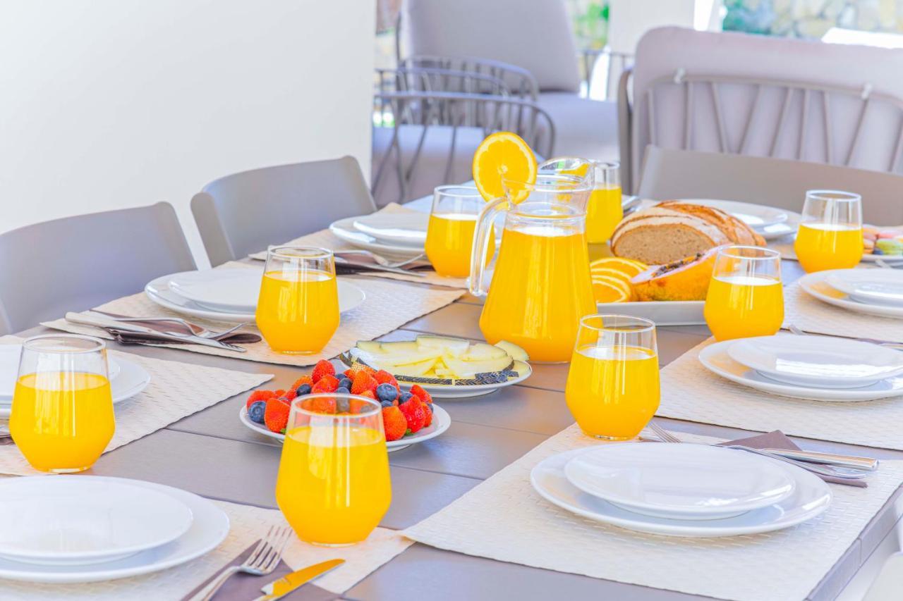 Villa Alcanada Sunrise Alcudia  Exterior foto